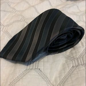 Men’s tie